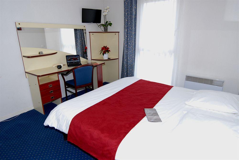 Cerise Lannion Aparthotel Exteriör bild