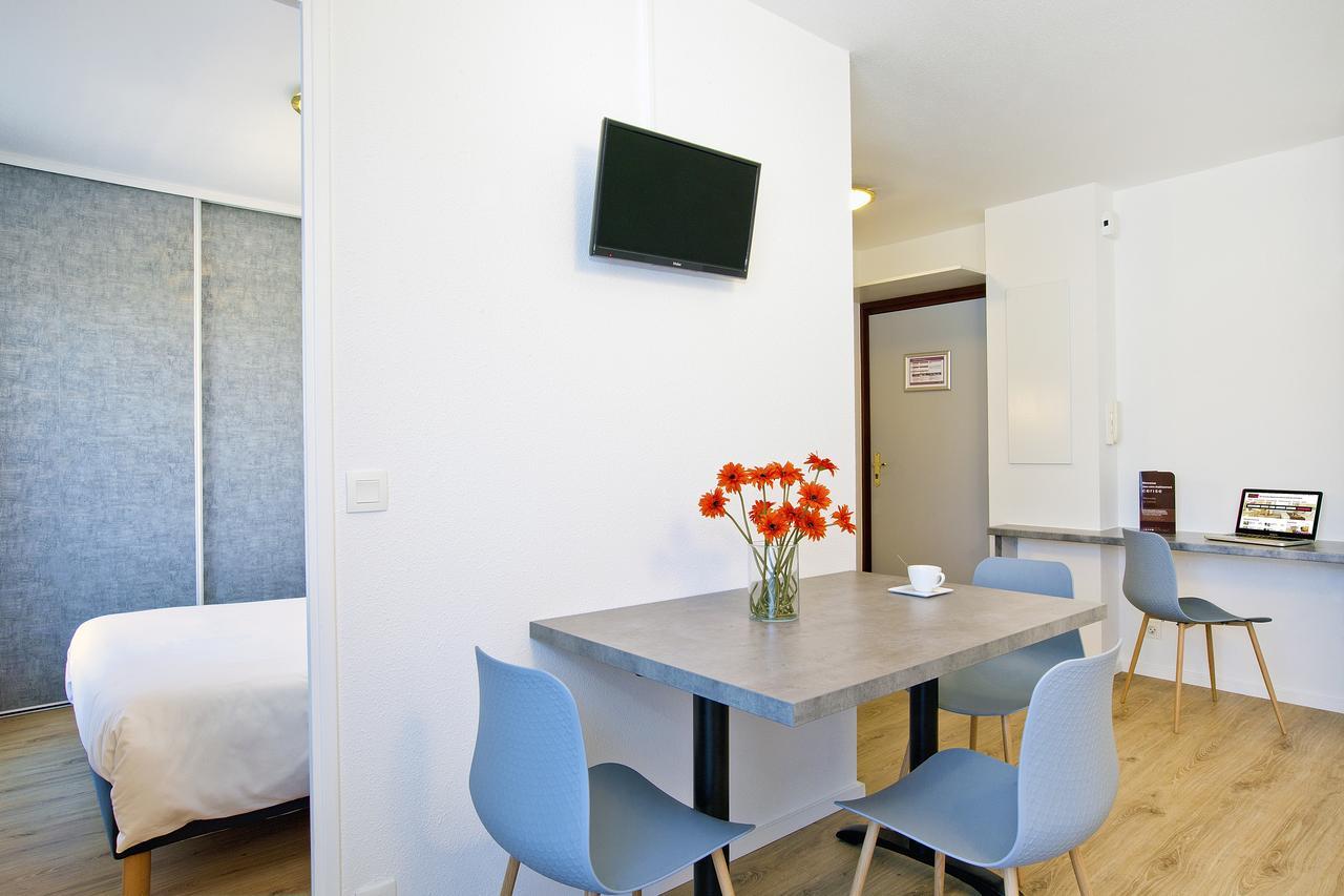 Cerise Lannion Aparthotel Exteriör bild