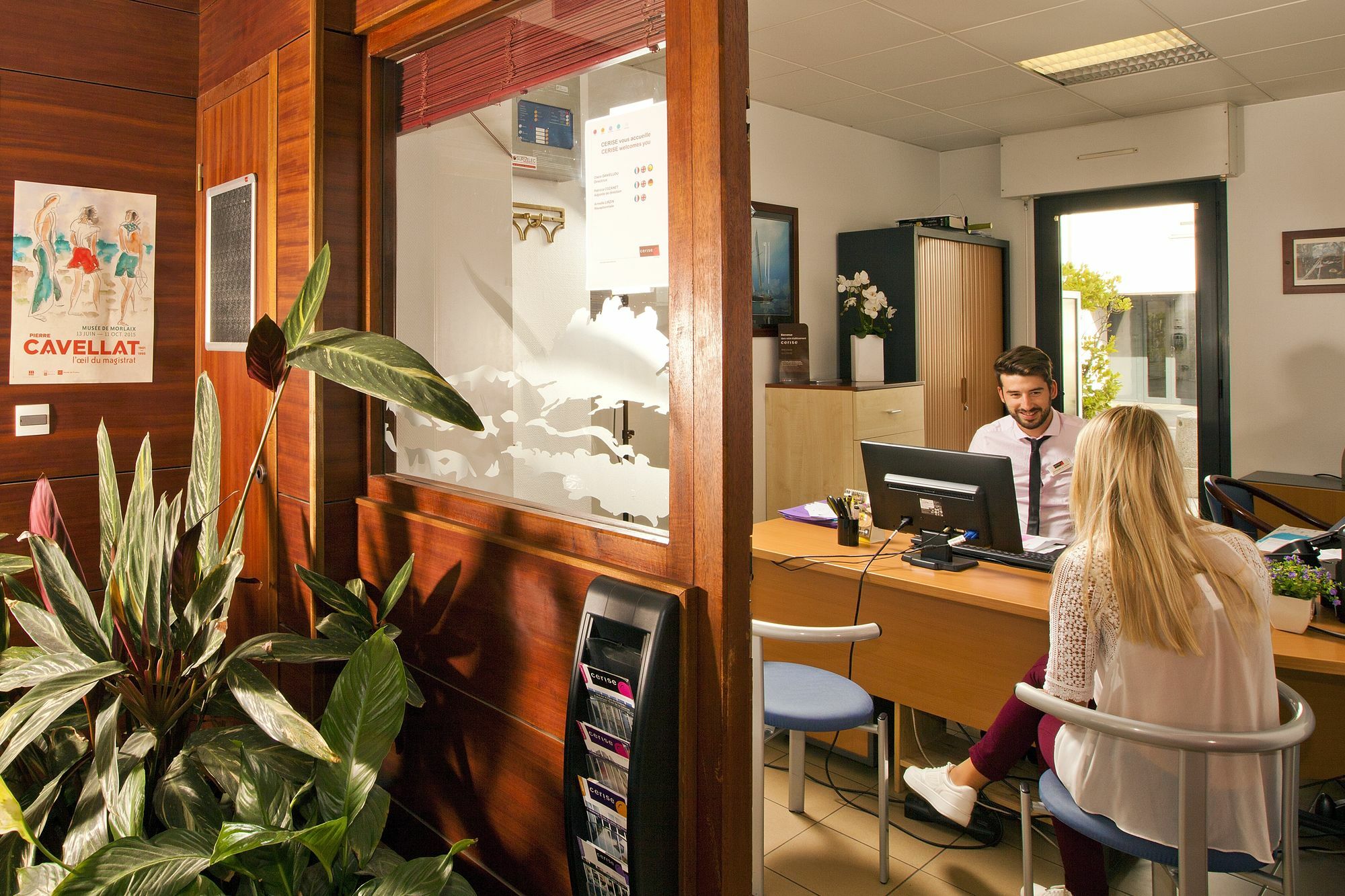 Cerise Lannion Aparthotel Exteriör bild